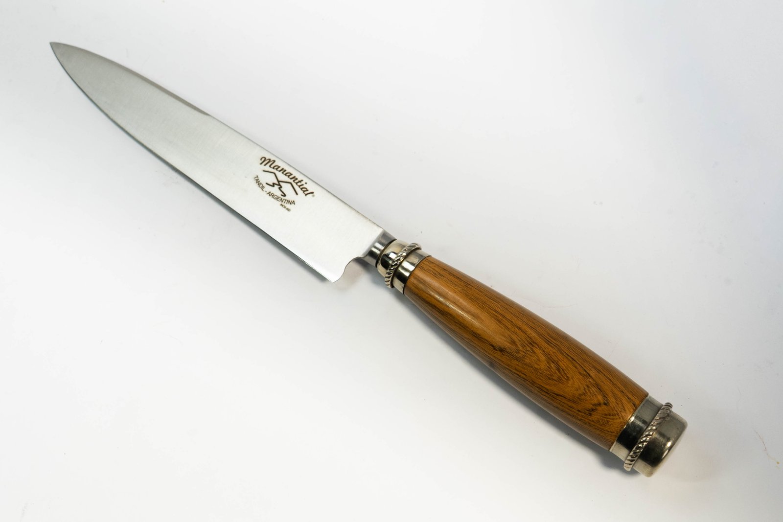 Cuchillo 14 cm — Madera y alpaca